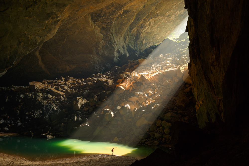 Hang Son Doong - La cueva más grande del mundo en Vietnam (Oxalis)