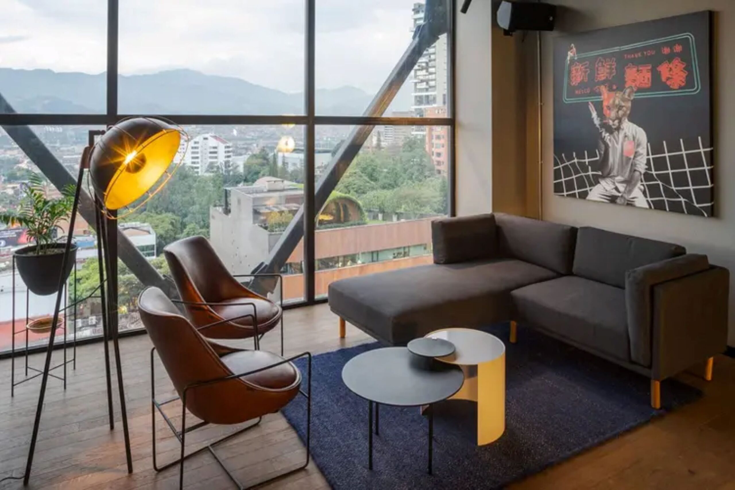 click-clack-medellin-work-area
