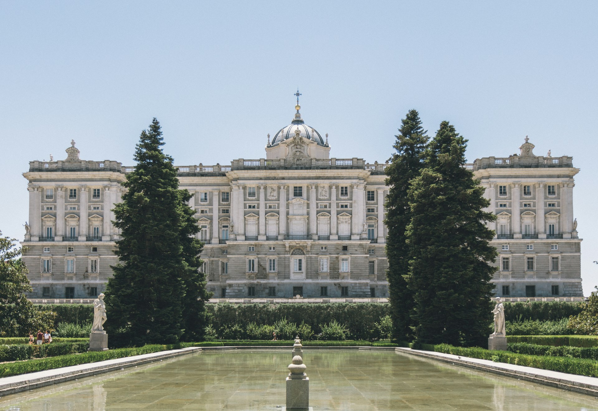 royal-palace-of-madrid-on-day-in-madrid royal-palace-of-madrid-on-day-in-madrid