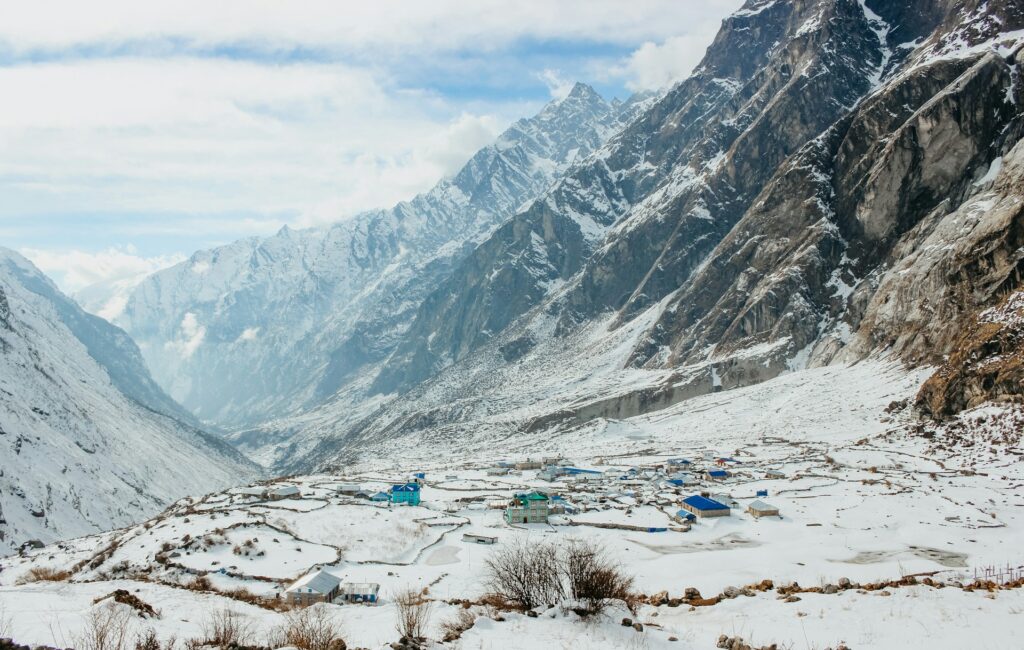 himalayan glacier collapse