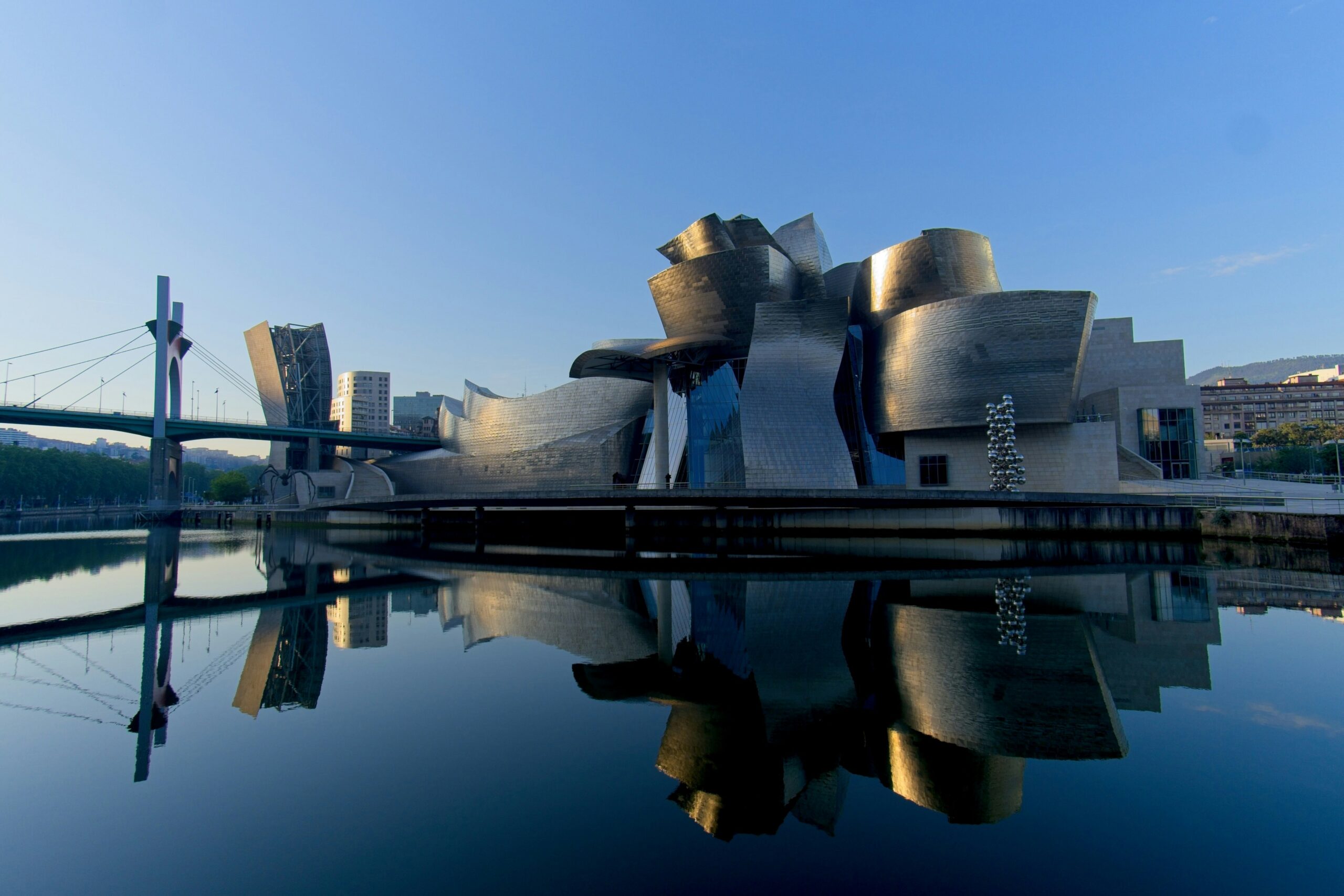 Guggenheim Museum (Bilbao, Spain)