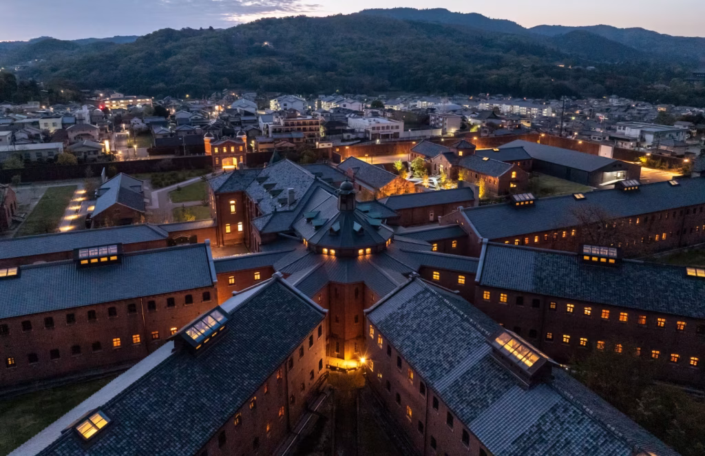 nara prision hotel
